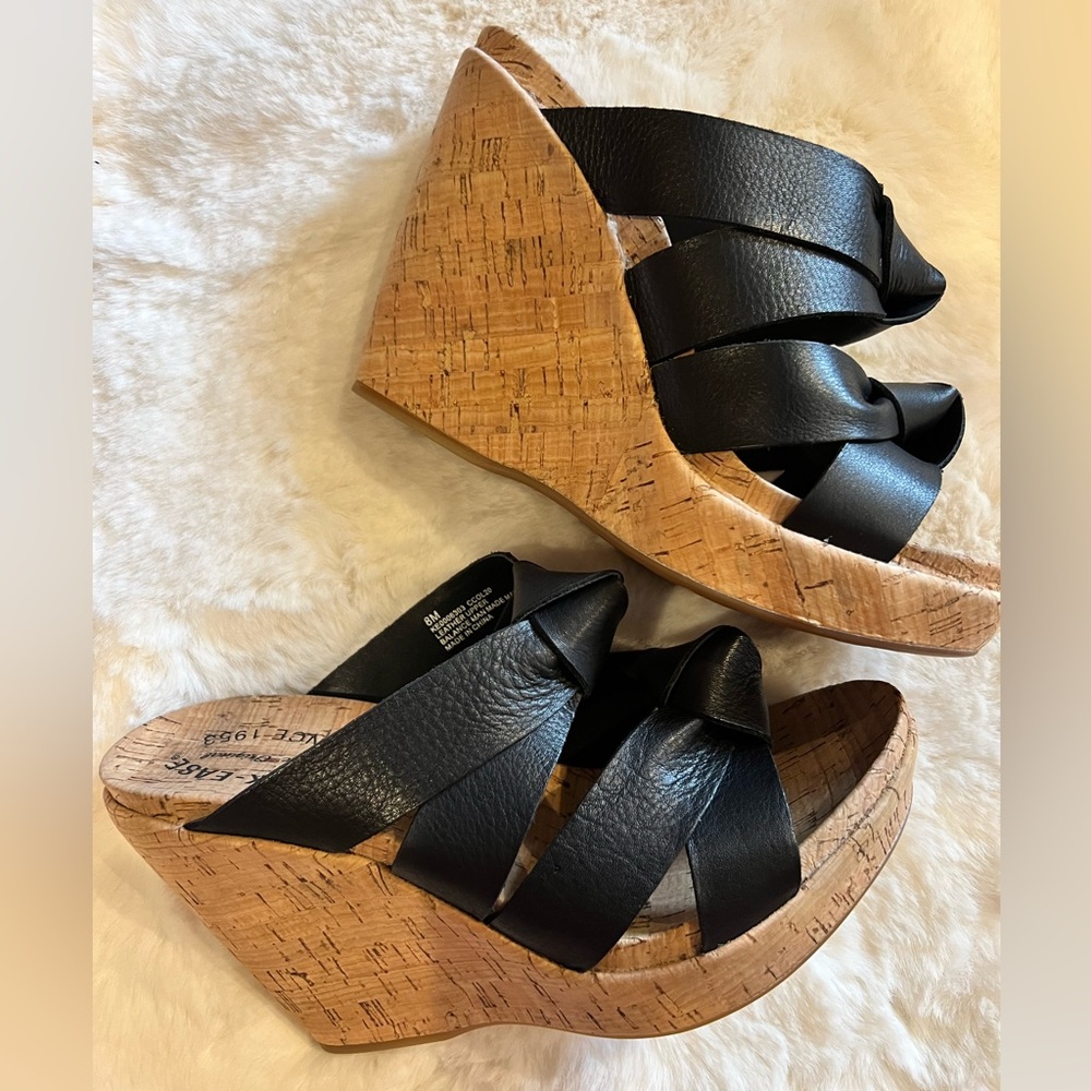 KORK-EASE Sandals size 8 4.5 inch heel never worn